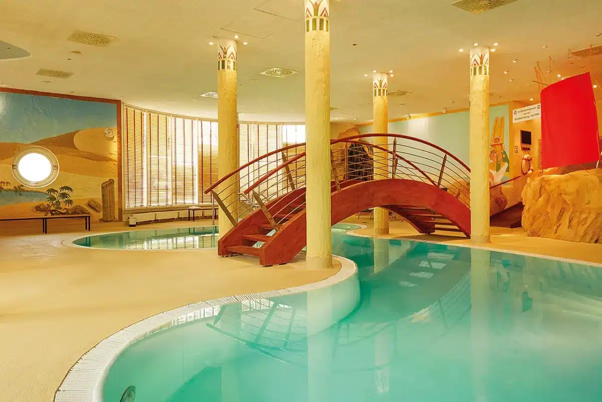 csm_ACHAT_Hotel_Magdeburg_Pool2_b69d556c68