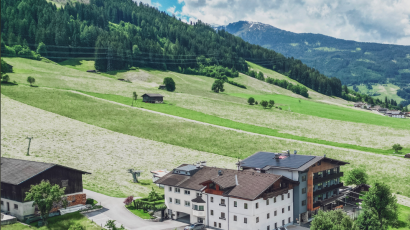 Tiroler Land Hotel