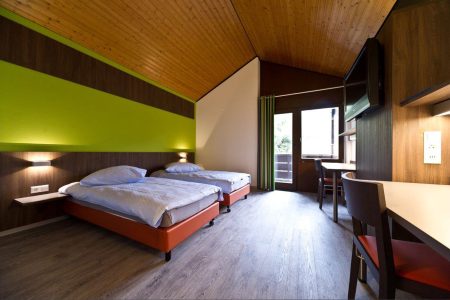 Sportschule_Hauptgebaeude-3-large