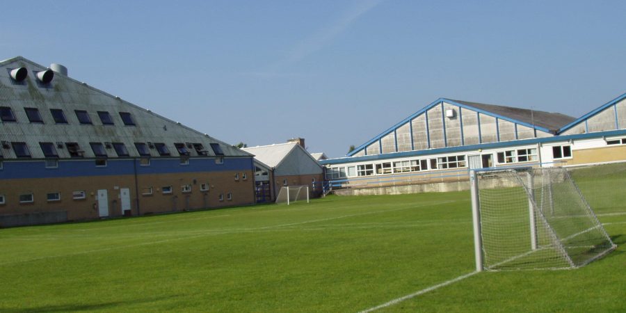 Weitläufige Anlage des Fussball Trainingslager Flensburger Foerde