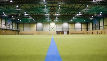 Kunstrasenhalle im Fussball Trainingslager Leipzig