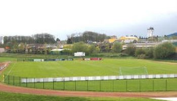 Rasenspielfeld Trainingslager Sportschule Suedeifel