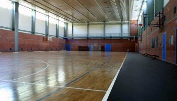 trainingslager_sportschule_usedom_sporthalle