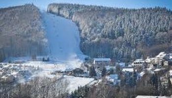 Schöne Umgebung mit tollen Bergen